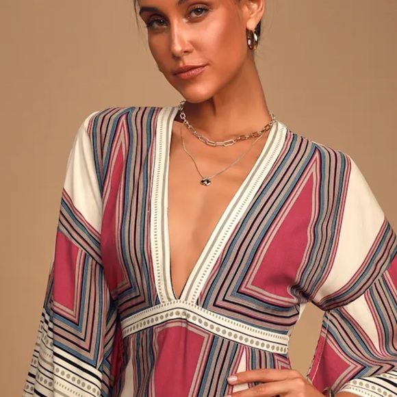 Lulu's Maxi Dress - Picture 4 of 12